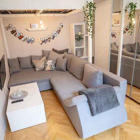 Cozy Modern Nest In The Heart Of Vienna With Netflixアパートメント エクステリア 写真